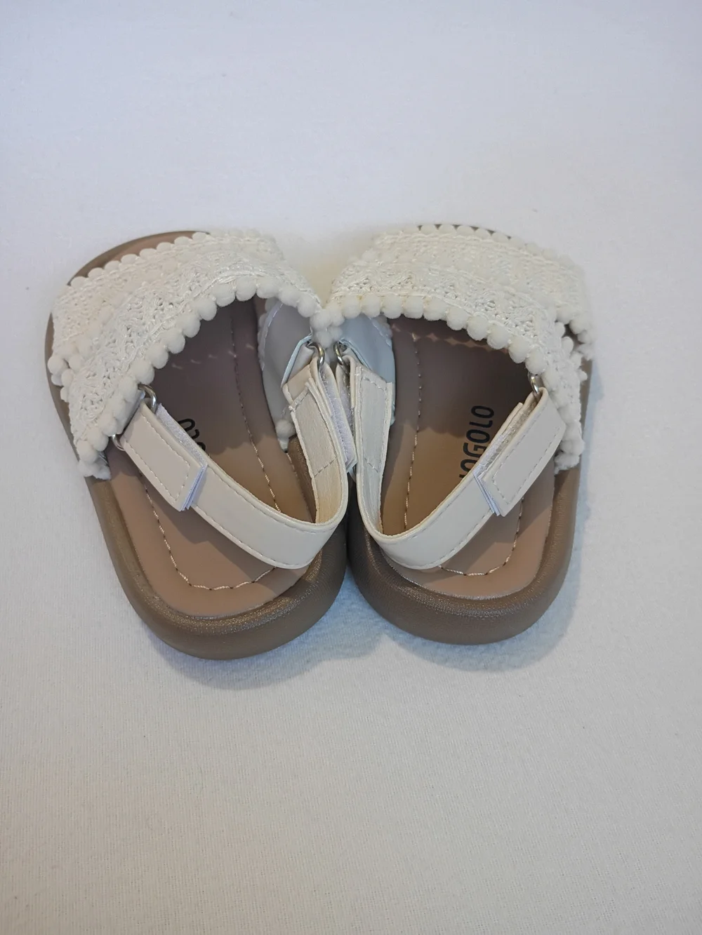 GojoGolo white crochet